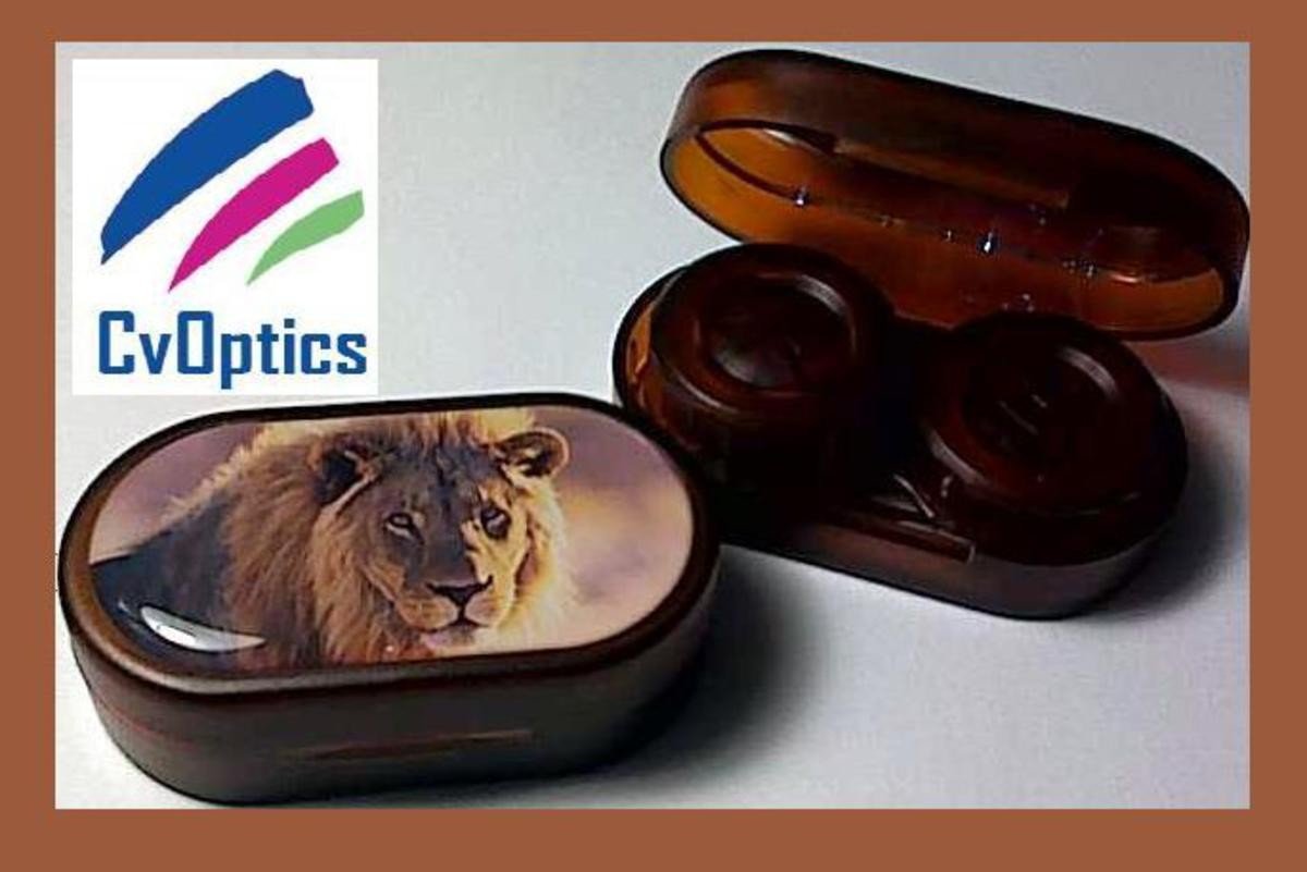 Lion Endangered Species Contact Lens Soaking Case