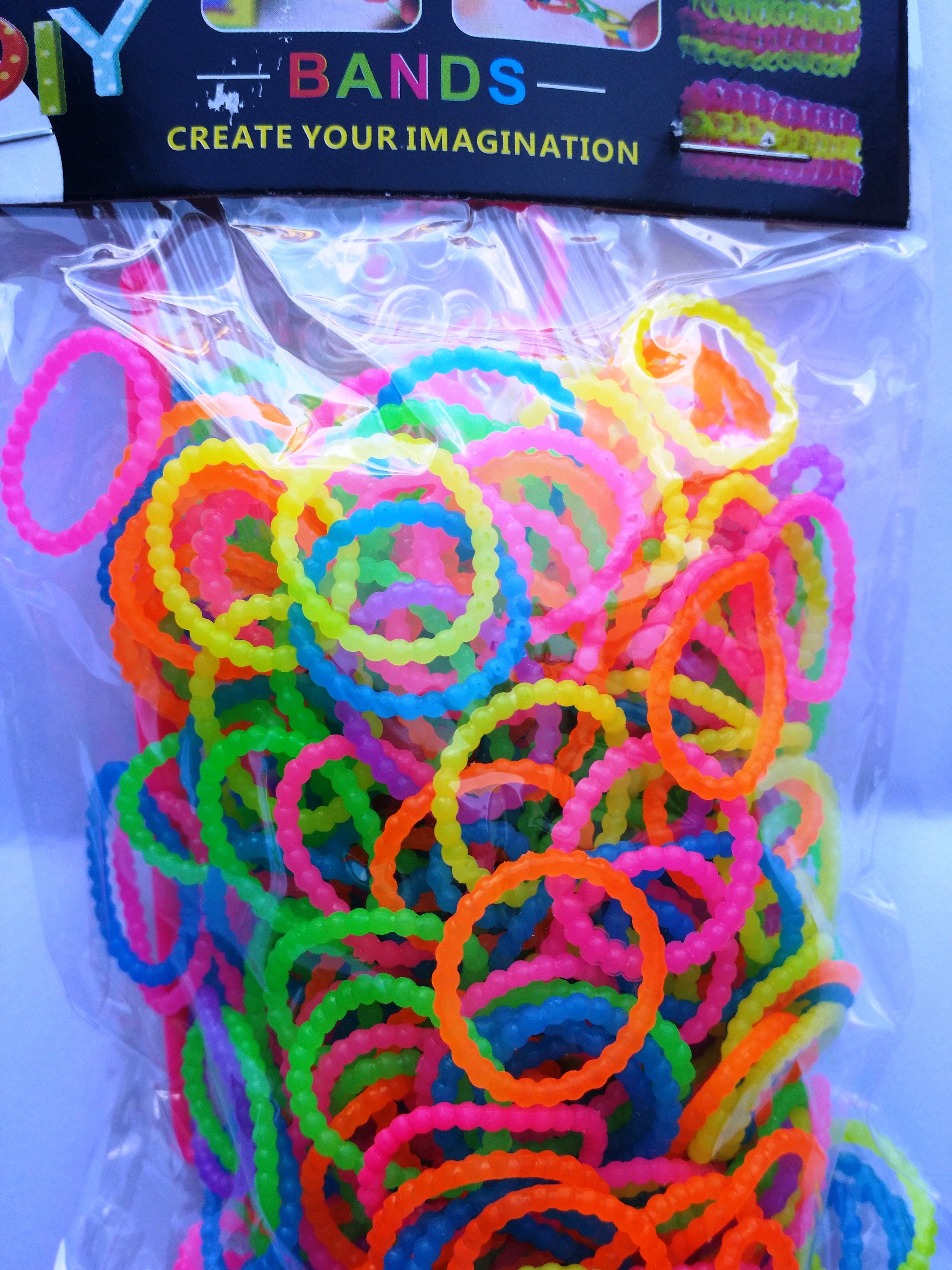 New Block Bumpy Ribbed Style Loom Bands 12 Packs x 300s