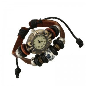 Beautiful Leather Wrap Bracelet Quartz Watch (Floral China Design)